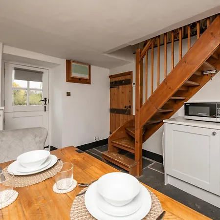 Shepherd Yeat End, Near Windermere *